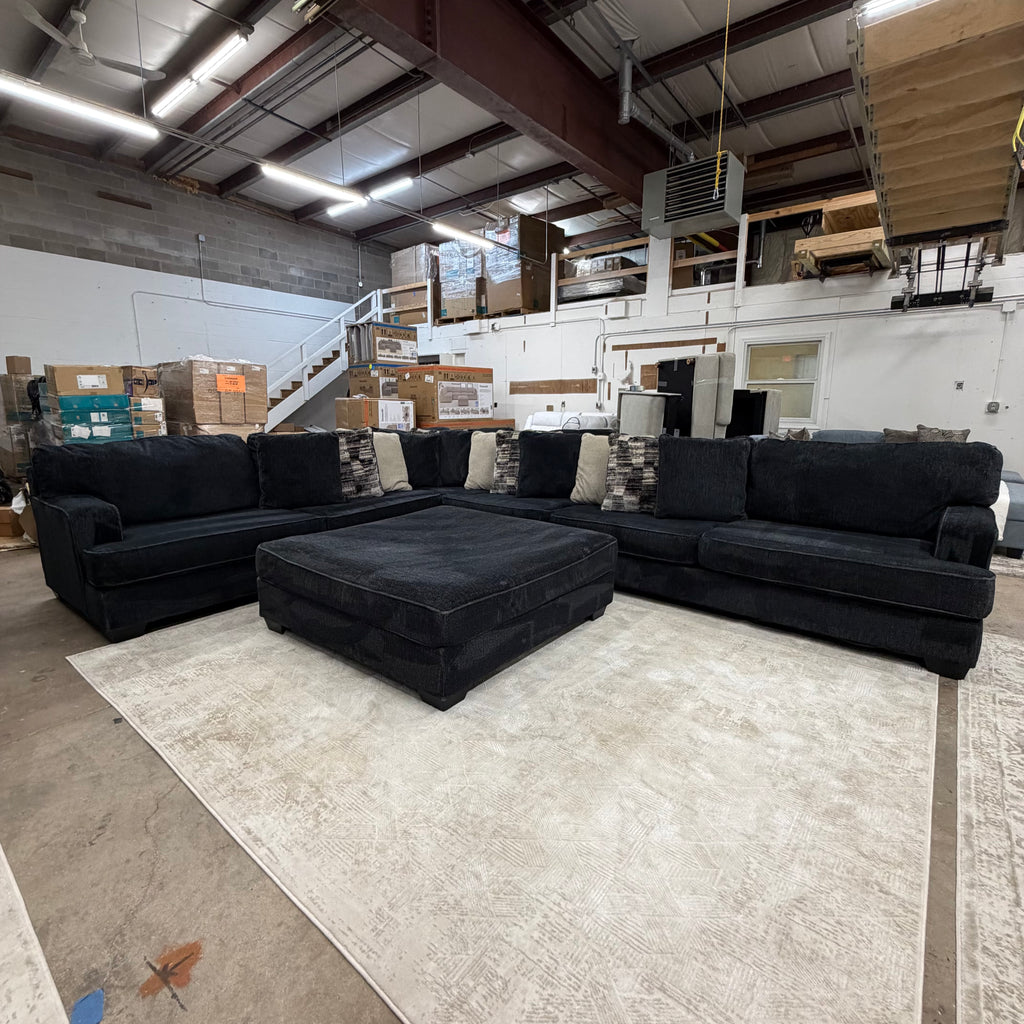 Ashley Lavernett 4-Piece Sectional + Ottoman