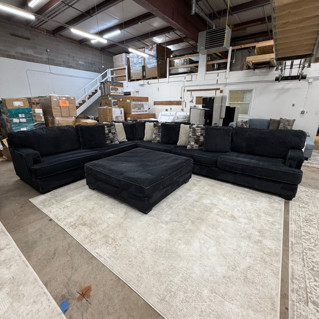Ashley Lavernett 4-Piece Sectional + Ottoman