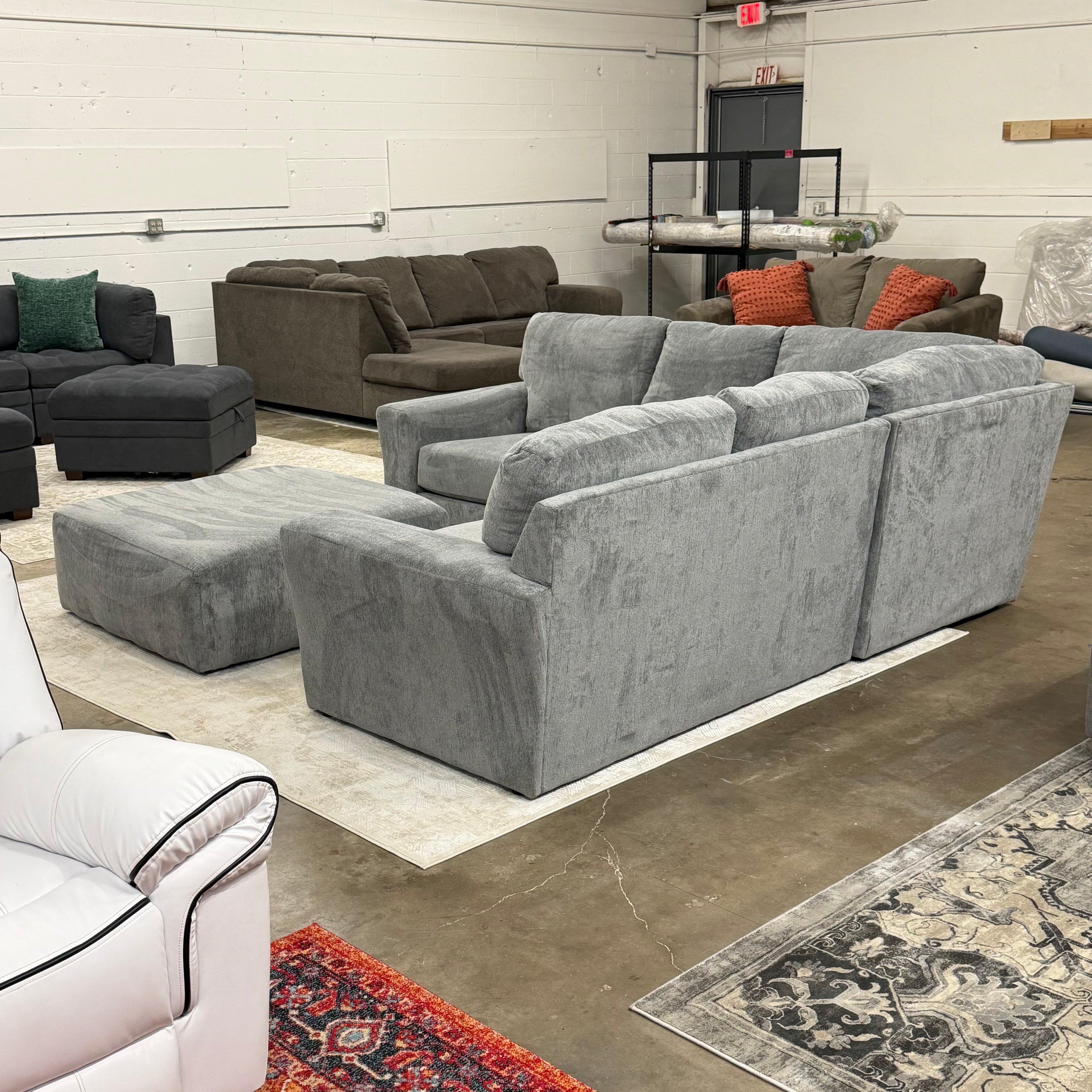Like New Glacier Sectional & Ottoman