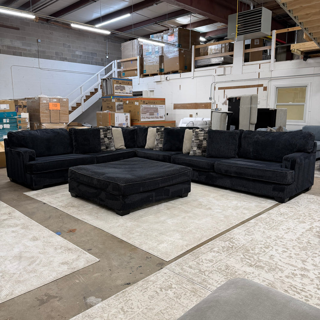 Ashley Lavernett 4-Piece Sectional + Ottoman